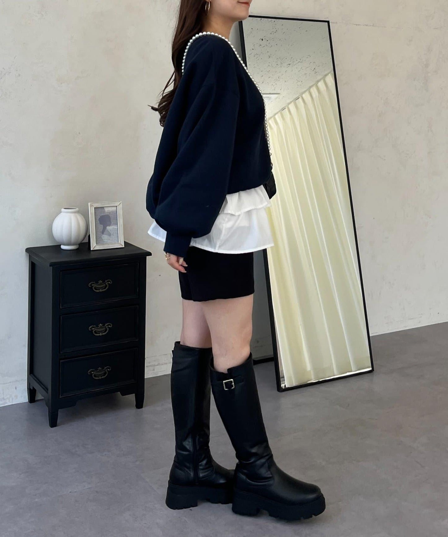 背面金屬裝飾加絨衛衣