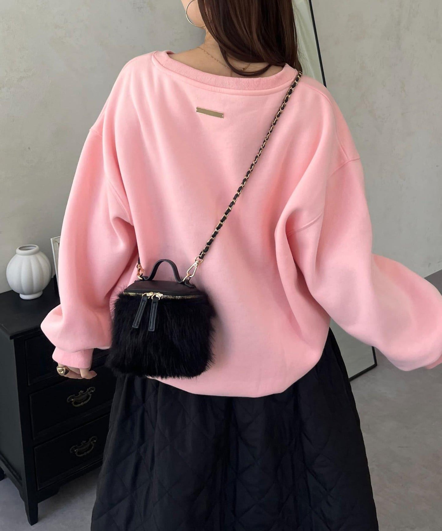 背面金屬裝飾加絨衛衣