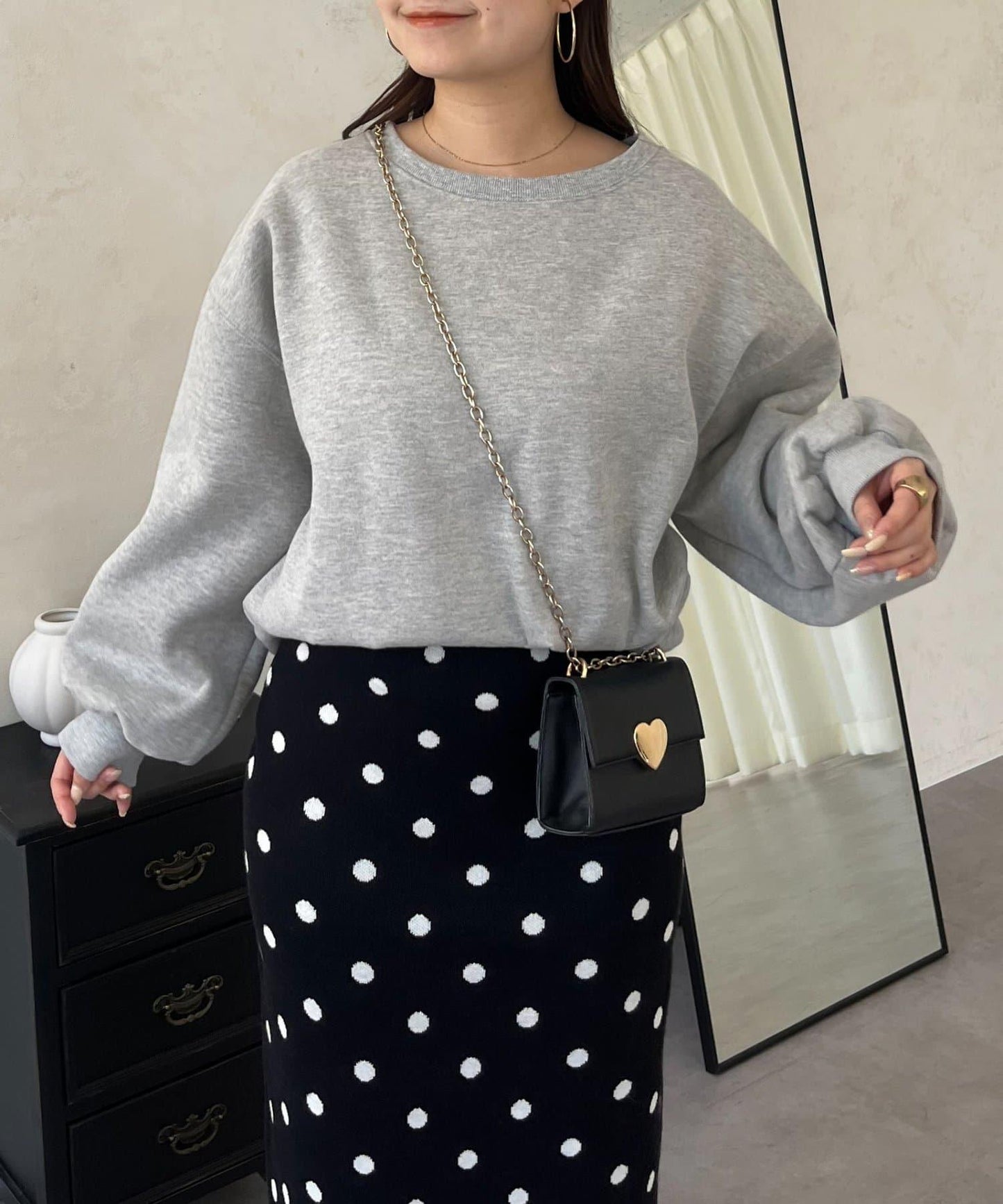 背面金屬裝飾加絨衛衣