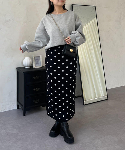 背面金屬裝飾加絨衛衣