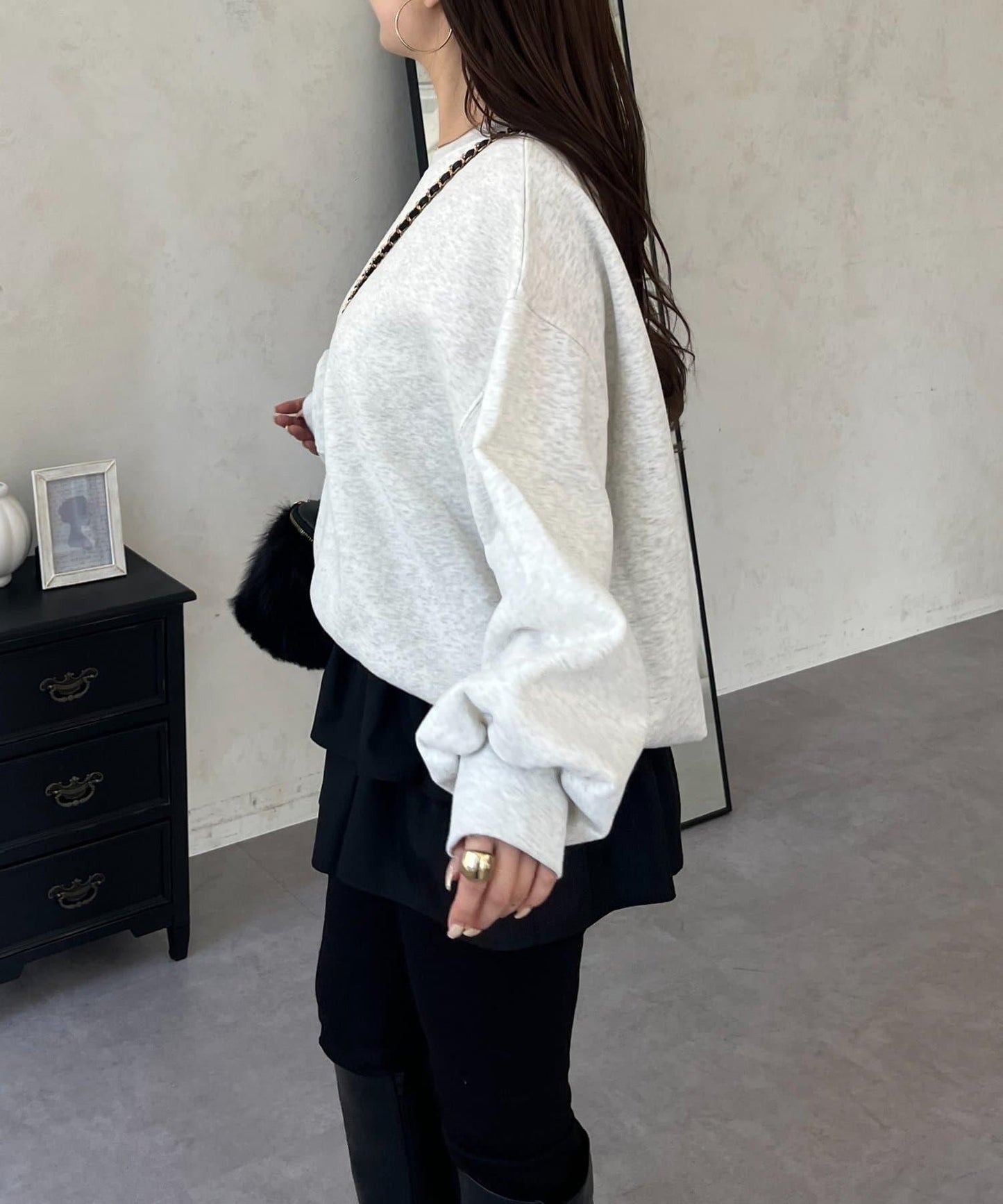 背面金屬裝飾加絨衛衣