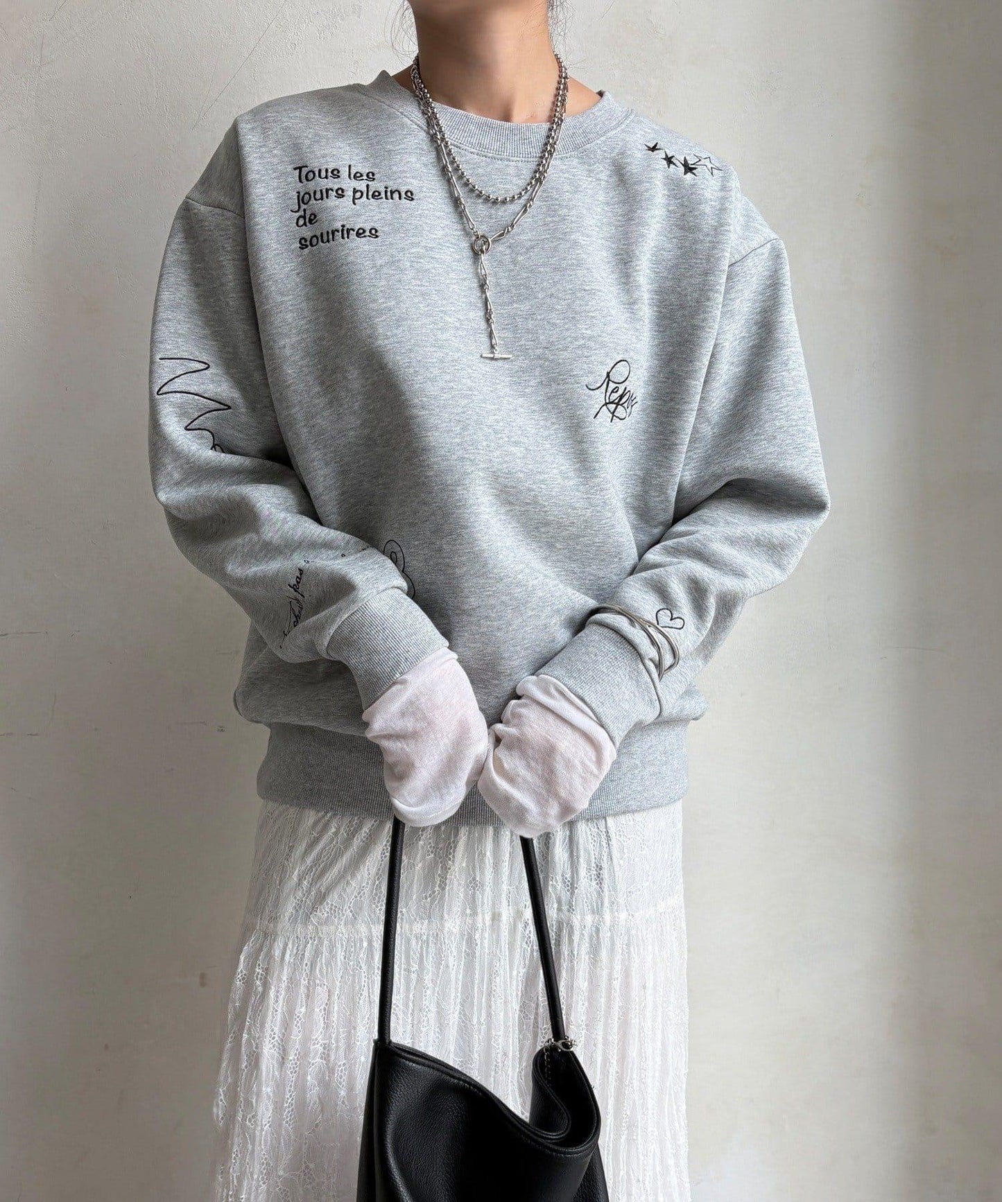 加絨隨機刺繡標誌衛衣