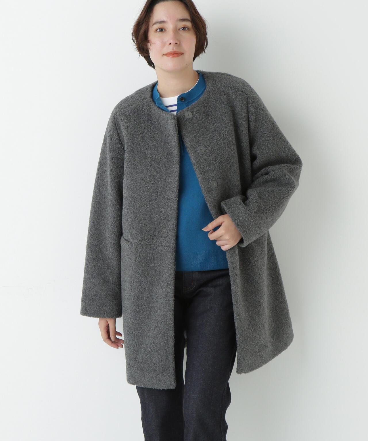 羊羔絨無領大衣