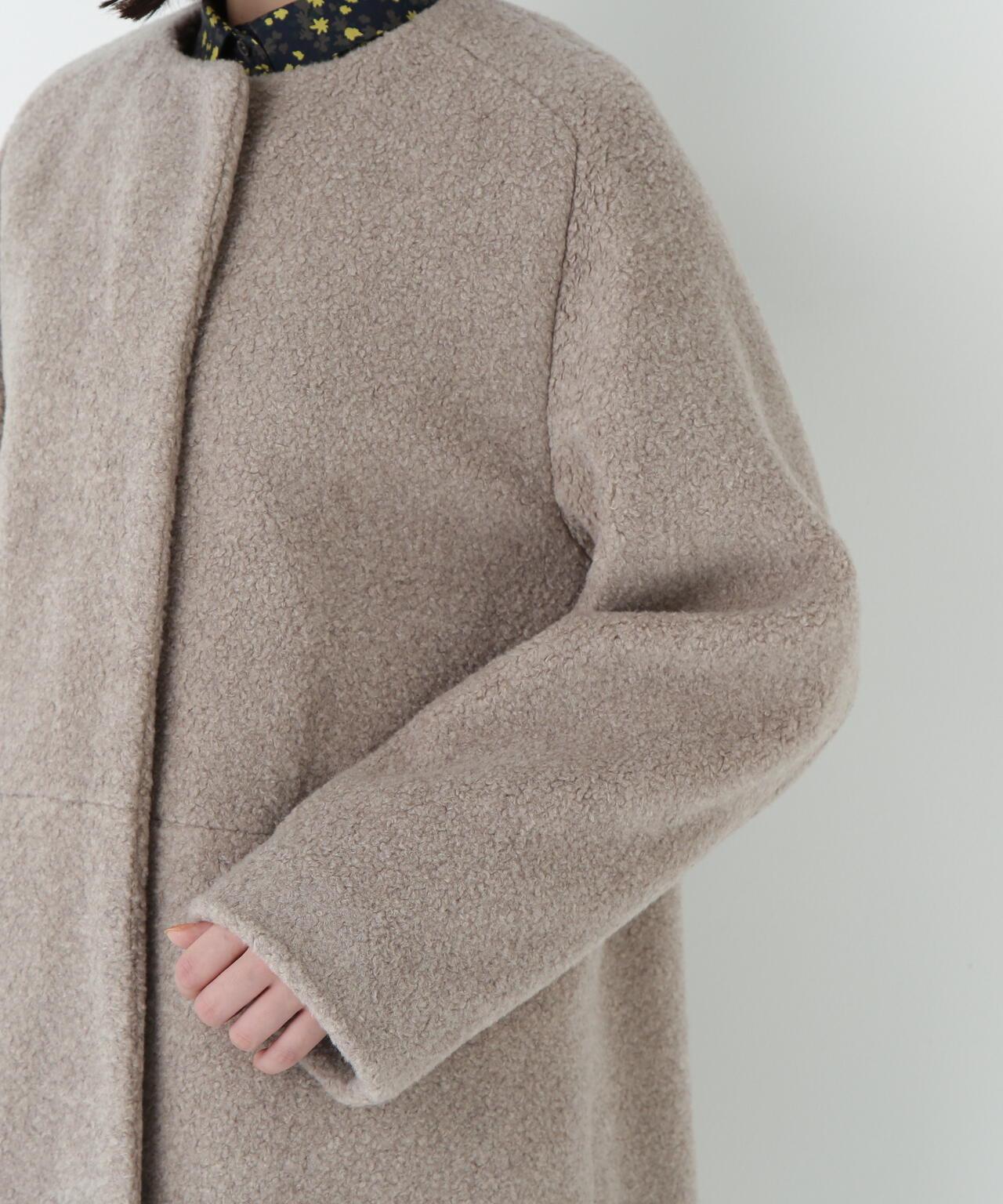 羊羔絨無領大衣