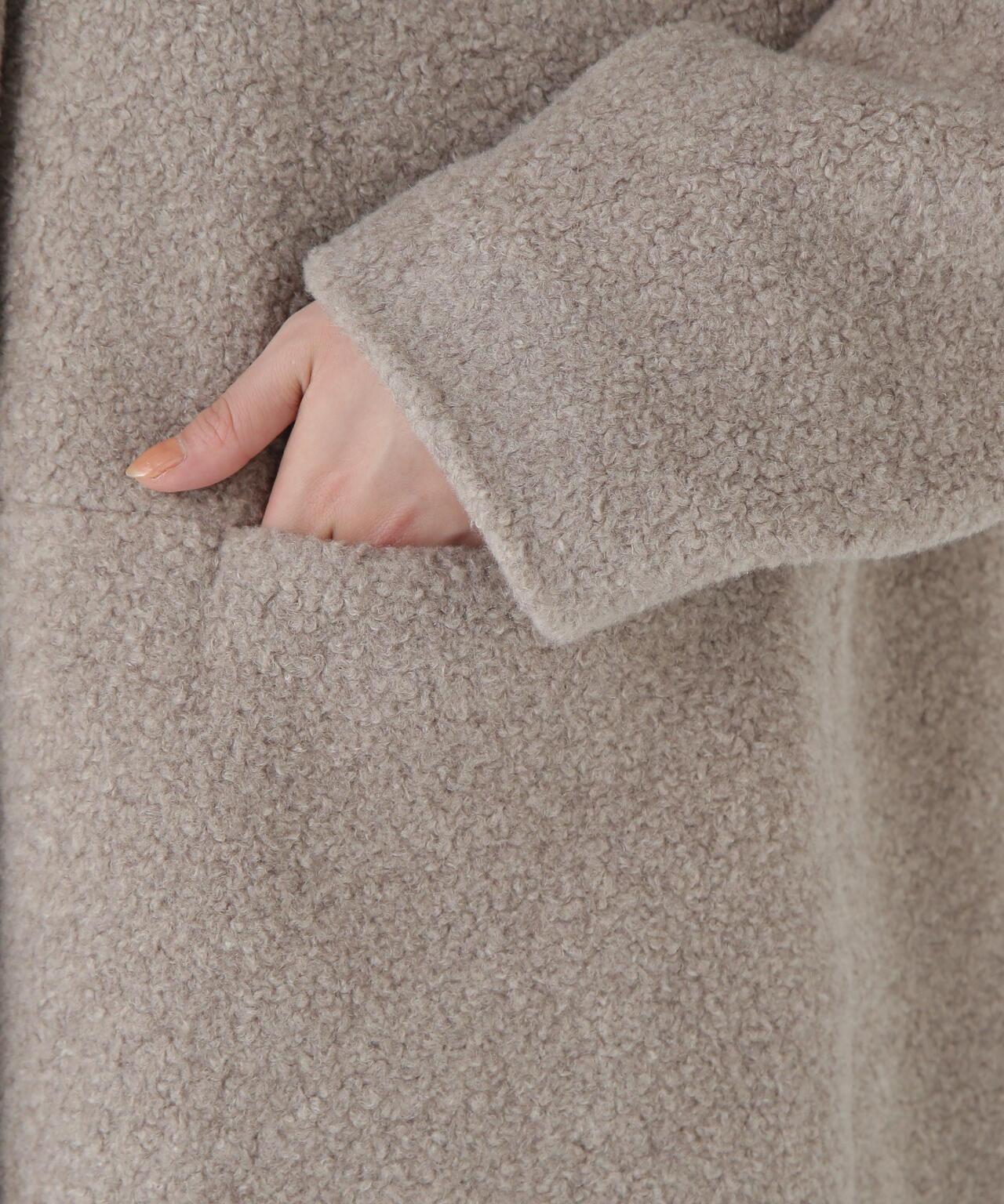 羊羔絨無領大衣