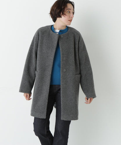 羊羔絨無領大衣