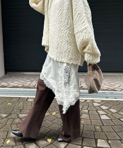 不對稱蕾絲吊帶