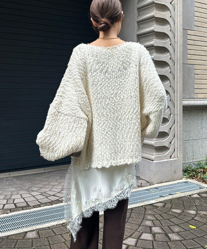 不對稱蕾絲吊帶