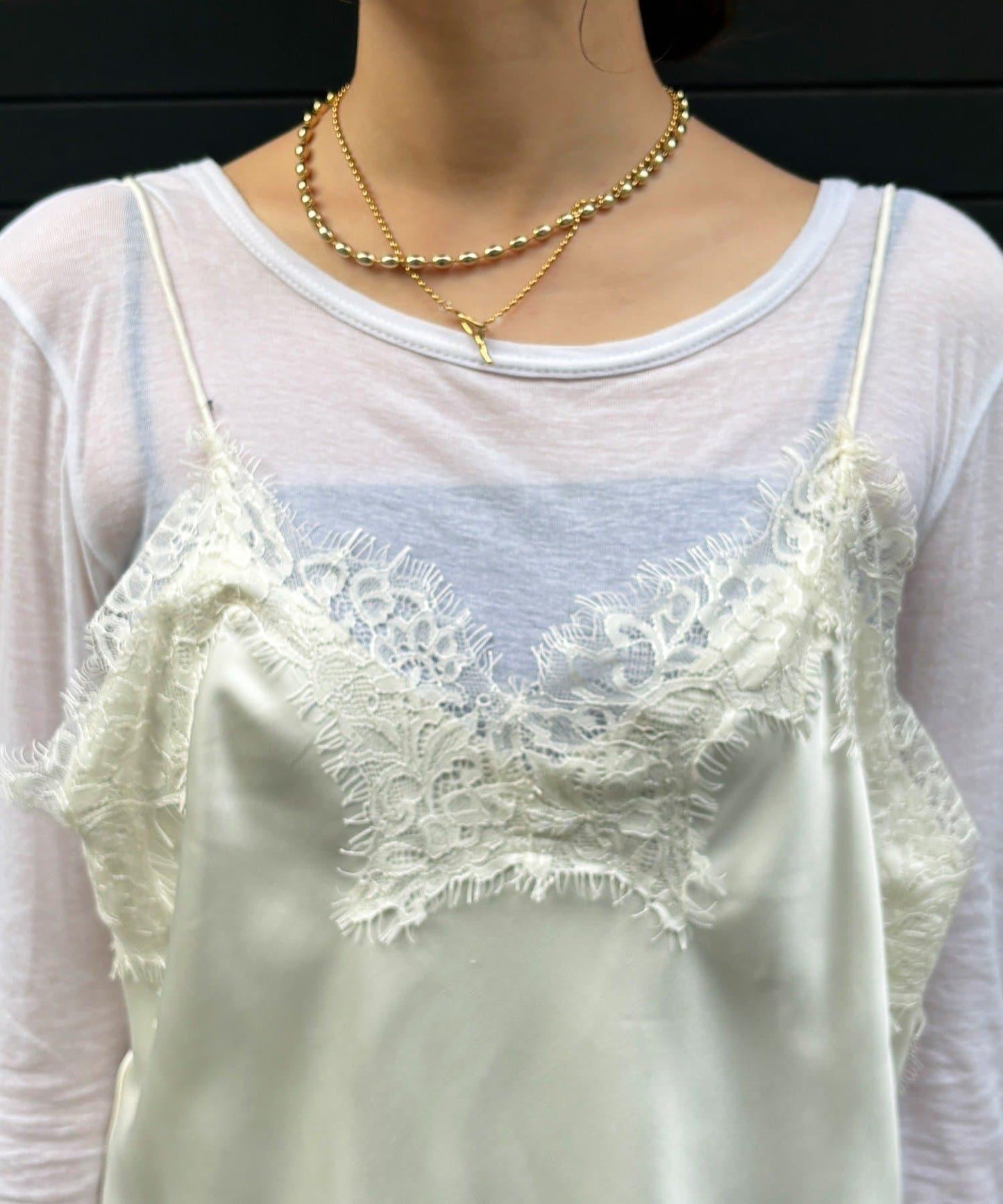 不對稱蕾絲吊帶