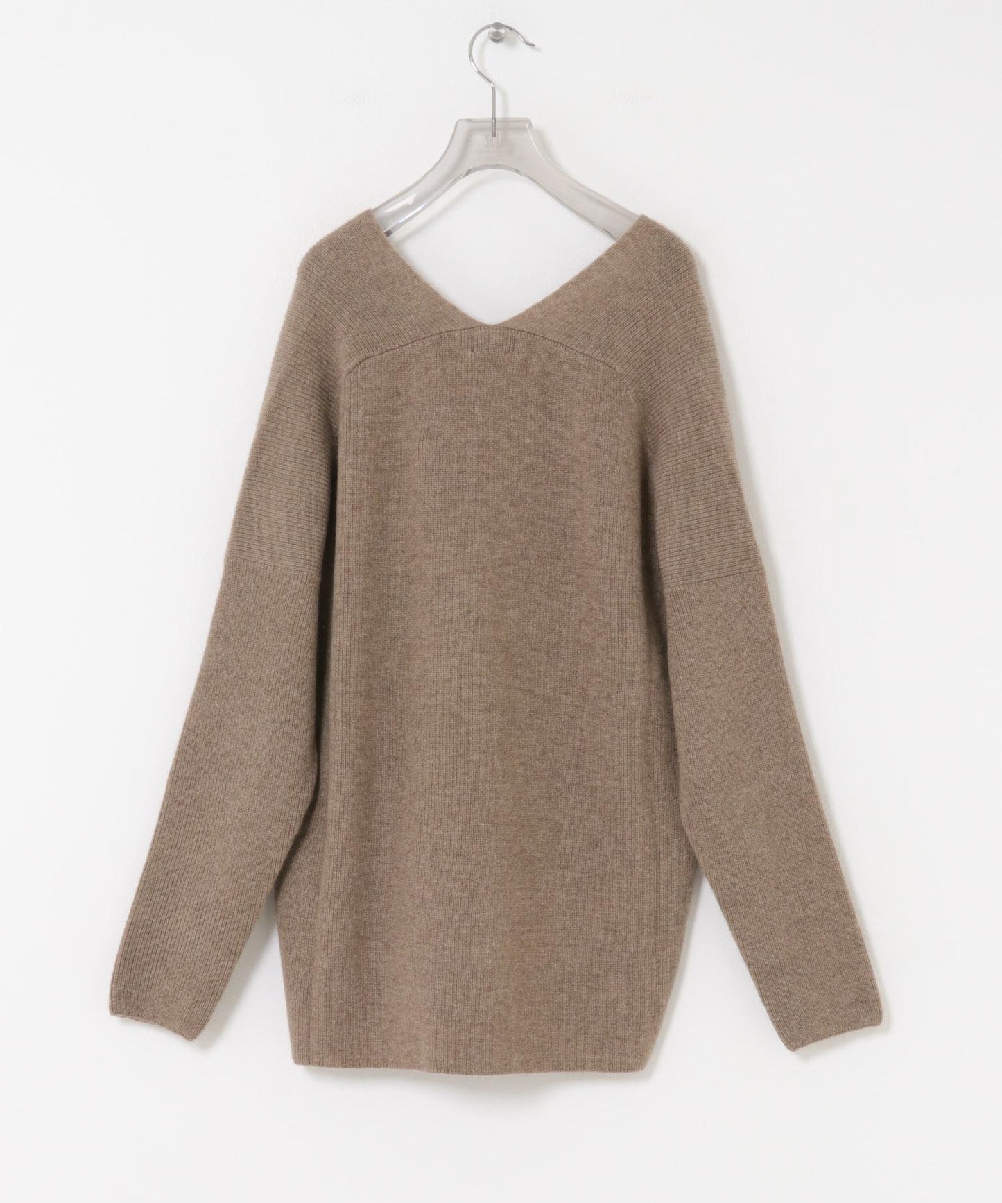 Nomat 羊絨V領毛衣