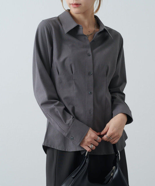 收腰褶皺設計襯衫