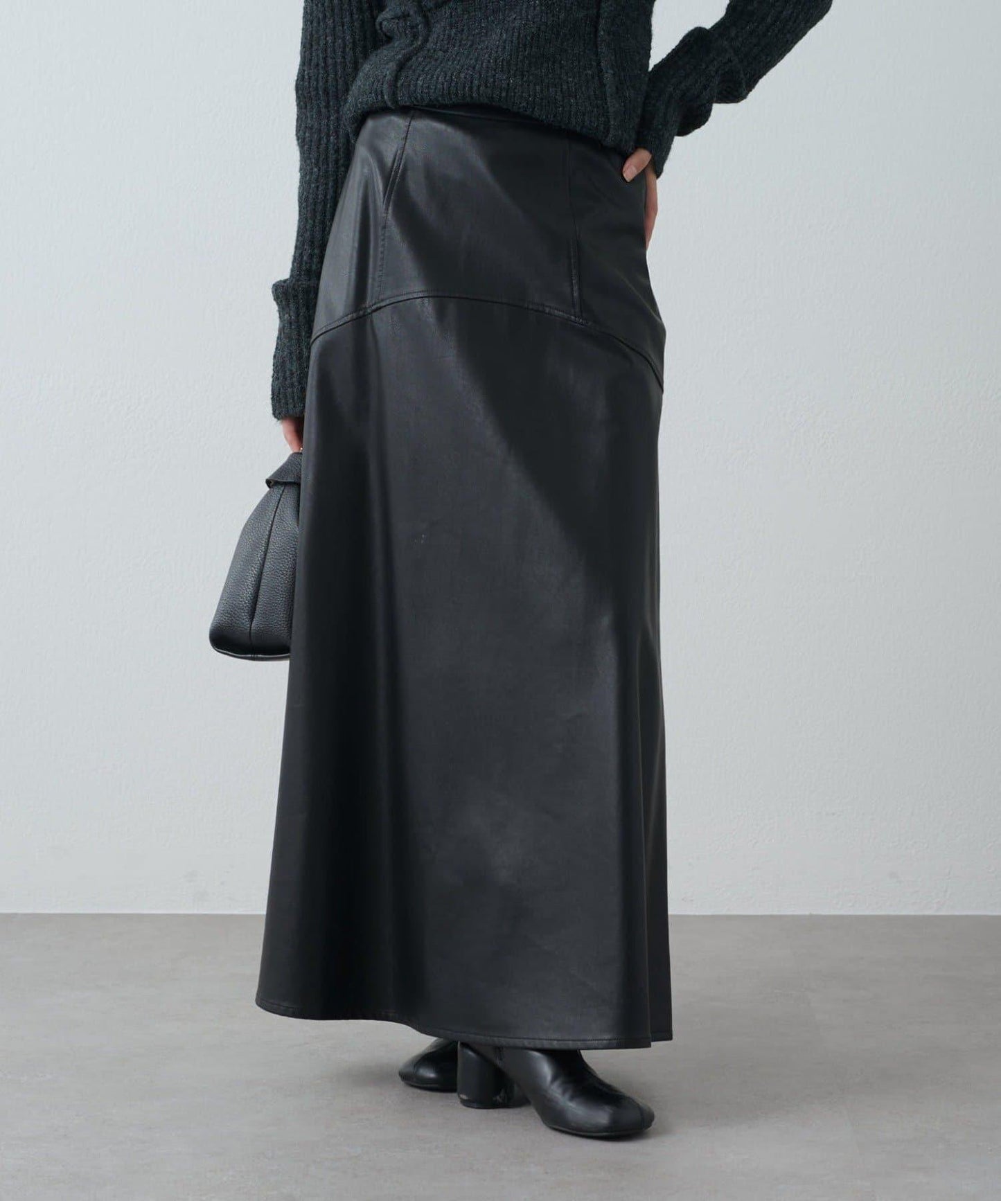 仿皮長款喇叭裙