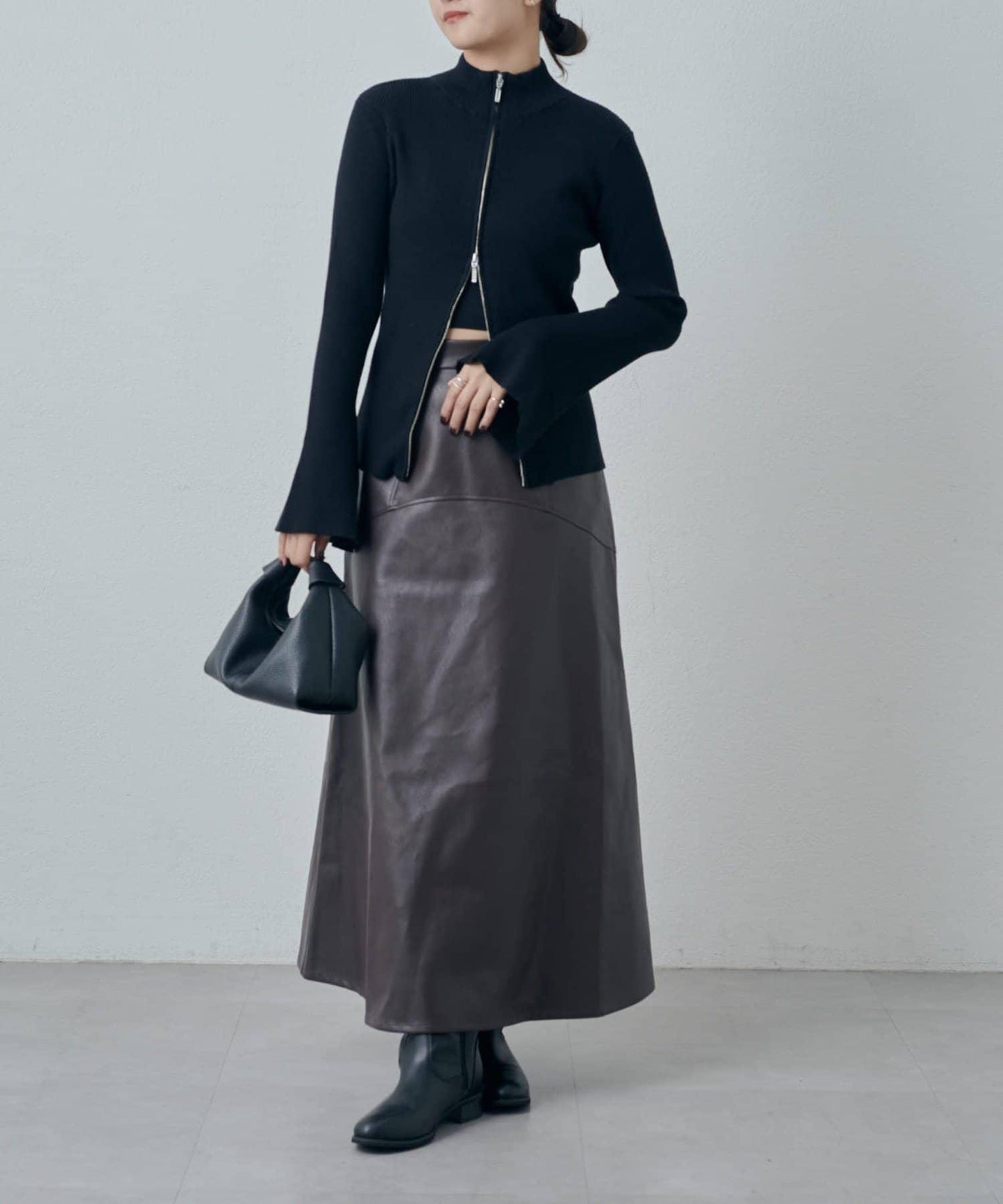 仿皮長款喇叭裙
