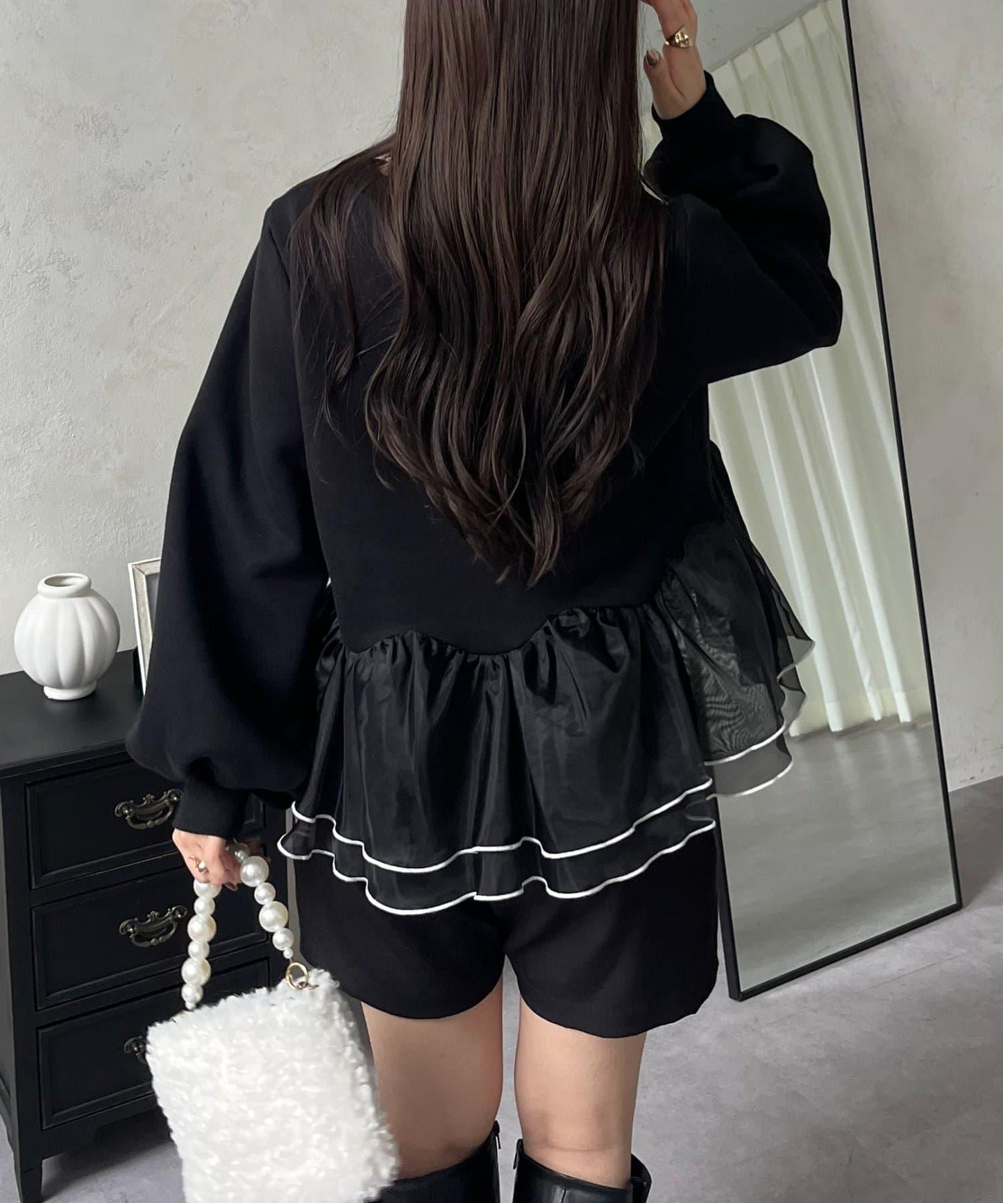 拼色下襬荷葉邊衛衣