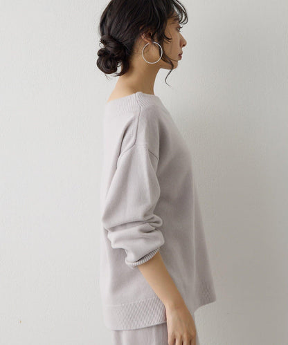 W/Ca一字肩套頭衫