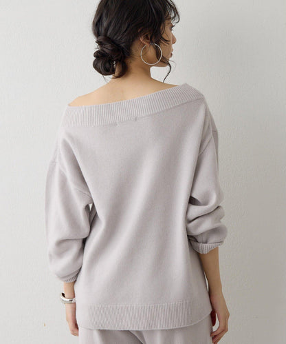 W/Ca一字肩套頭衫