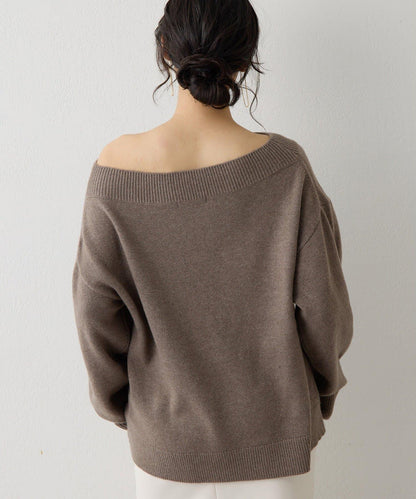 W/Ca一字肩套頭衫