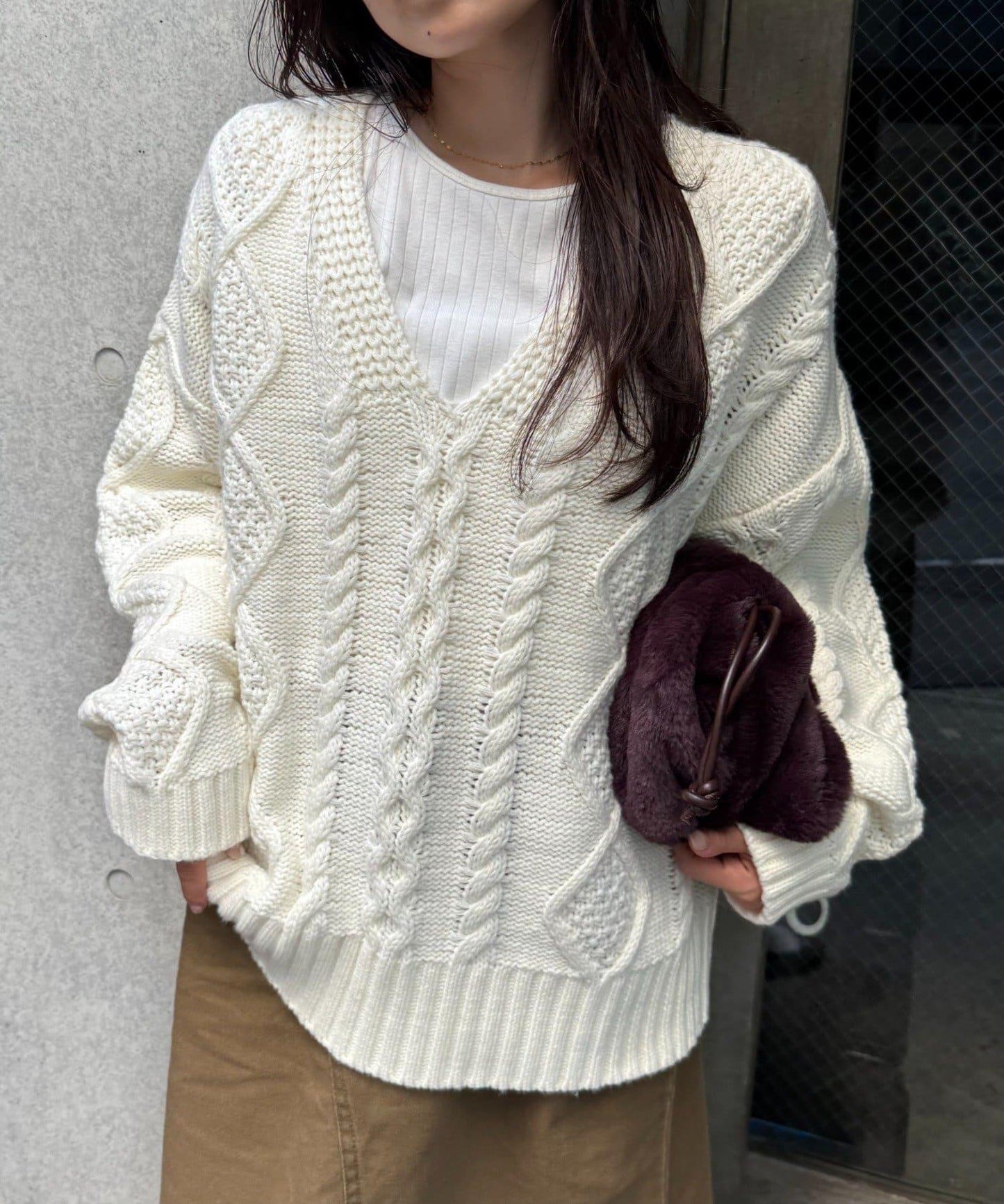 【willow】V領麻花針織衫