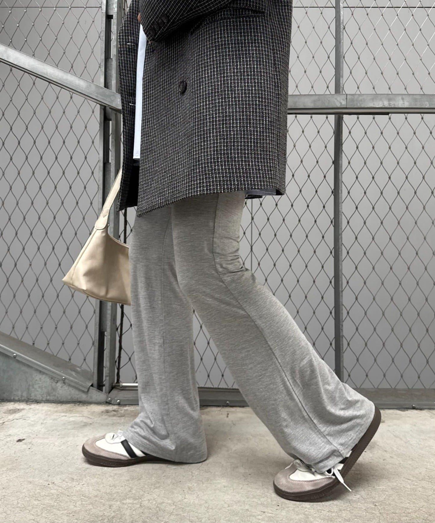 【willow】彈力喇叭褲緊身褲