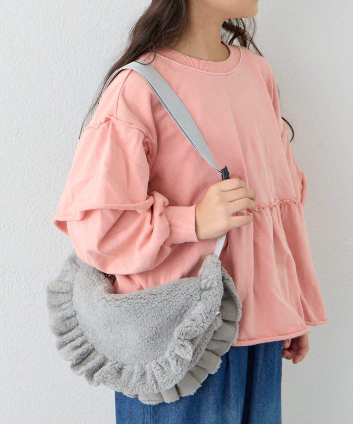 【KIDS】毛絨荷葉邊單肩包