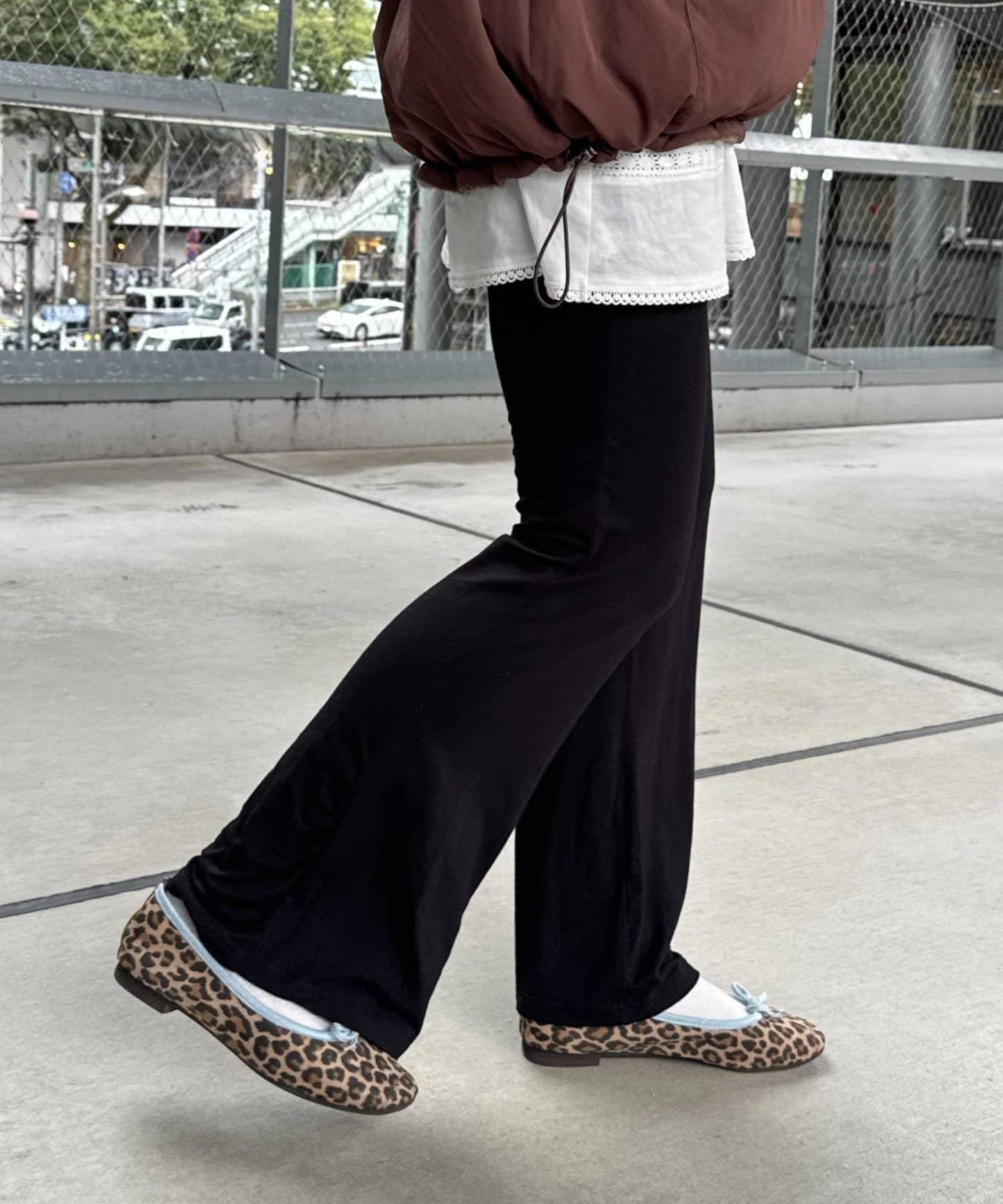 【willow】彈力喇叭褲緊身褲