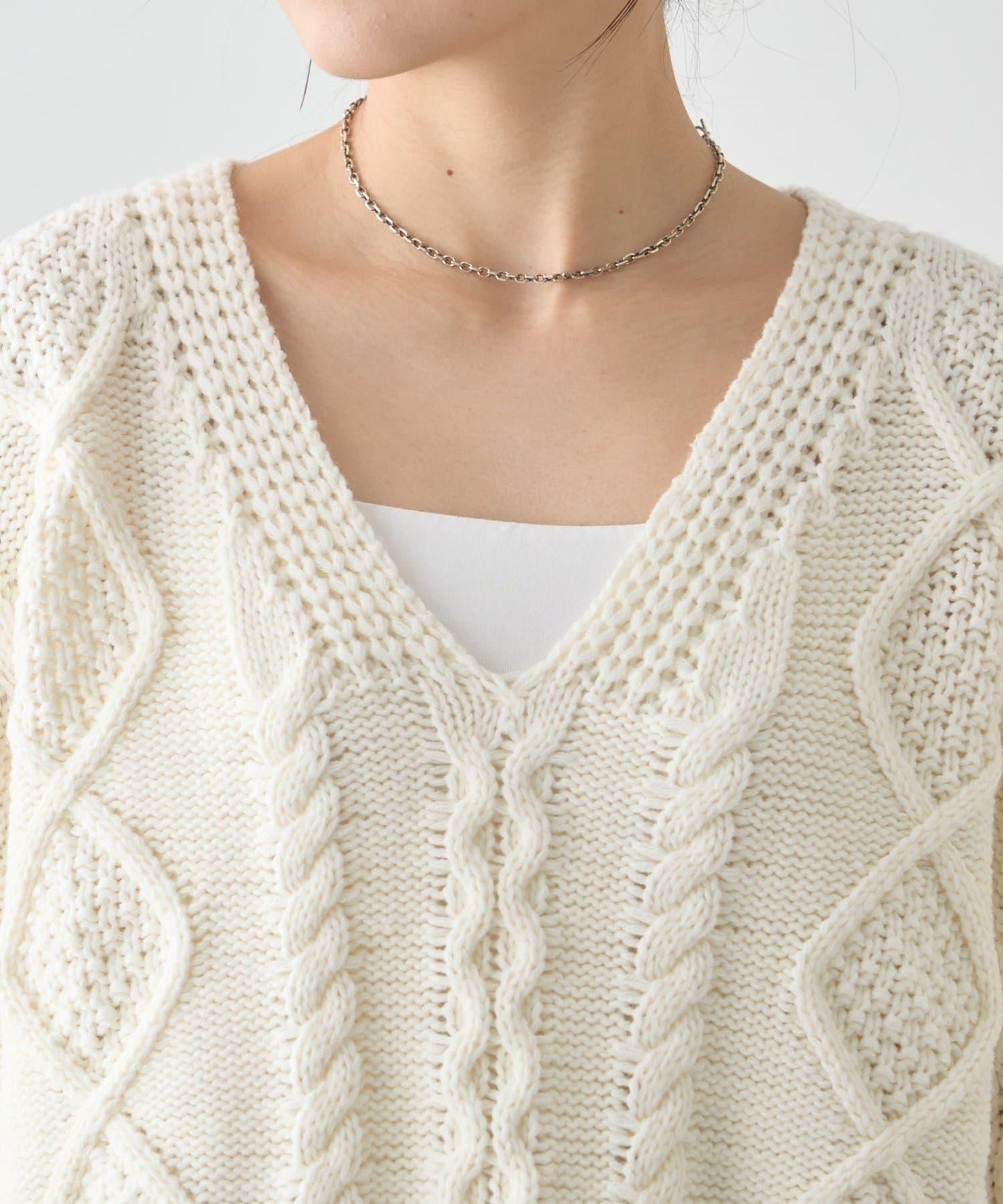 【willow】V領麻花針織衫