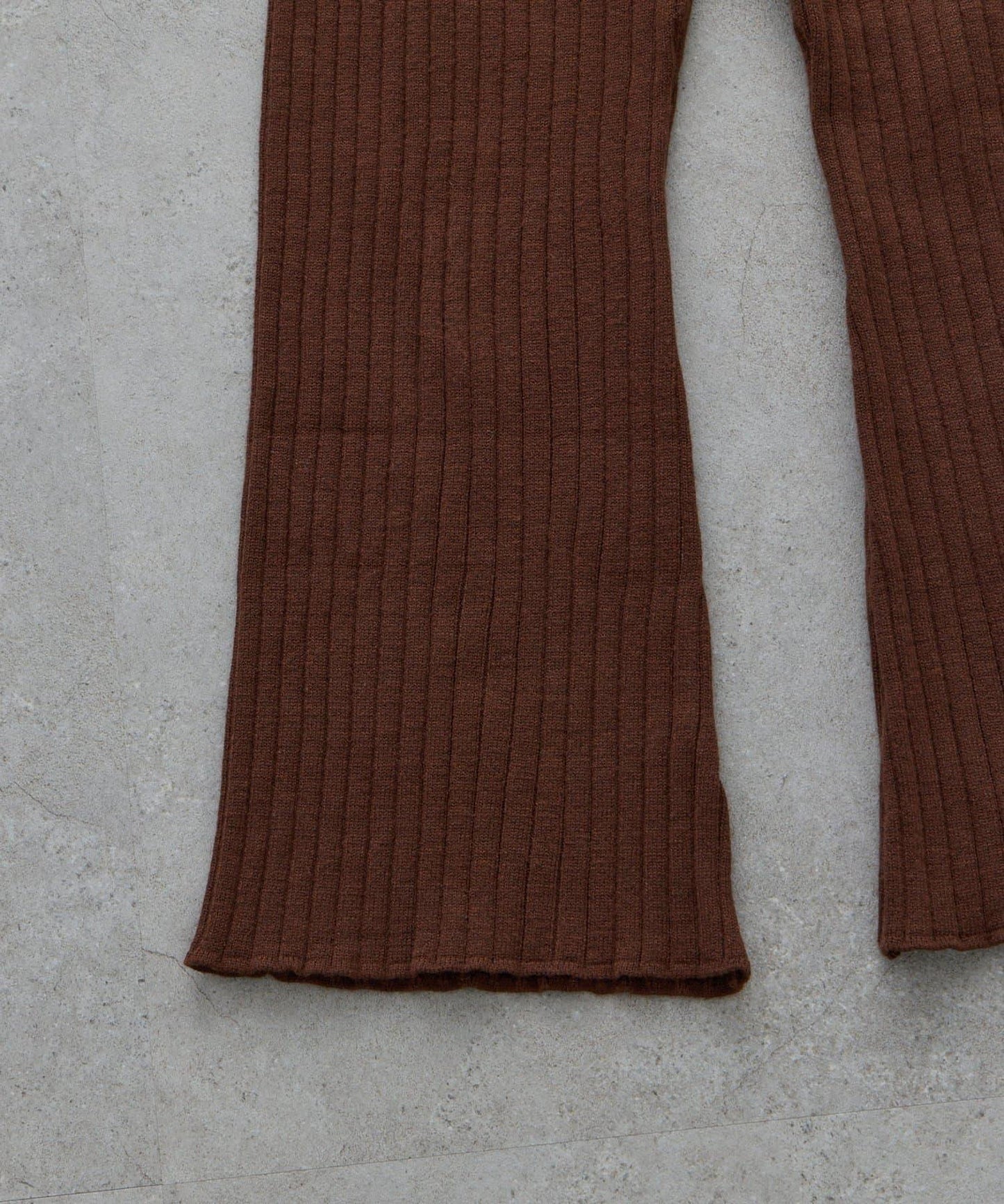 【KIDS】【有青少年尺碼】【舒適・可機洗】羅紋針織微喇叭褲