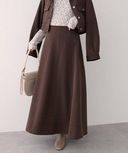 寬幅拼接下襬喇叭裙