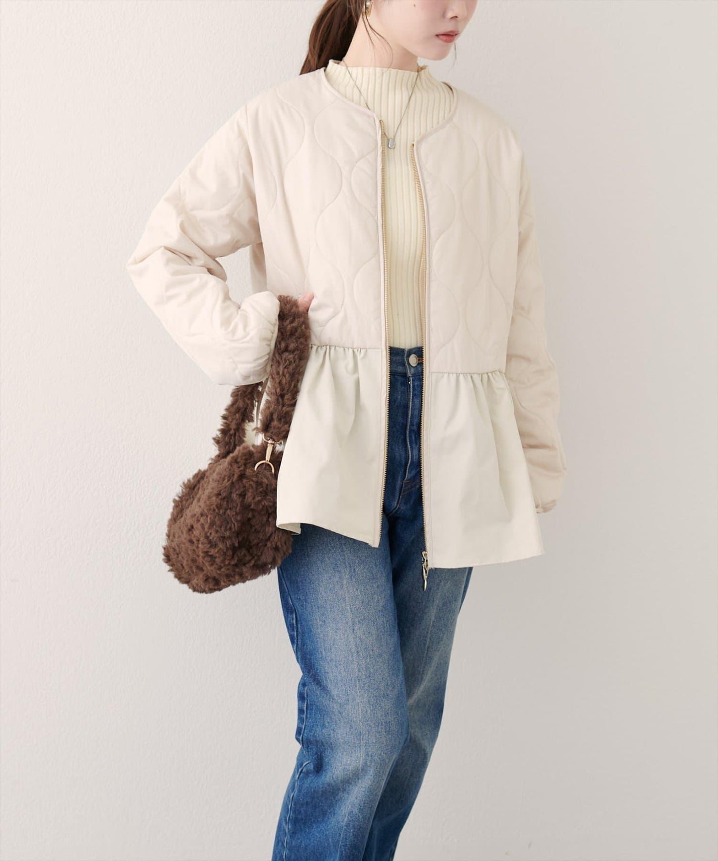 菱格絎縫荷葉邊短外套