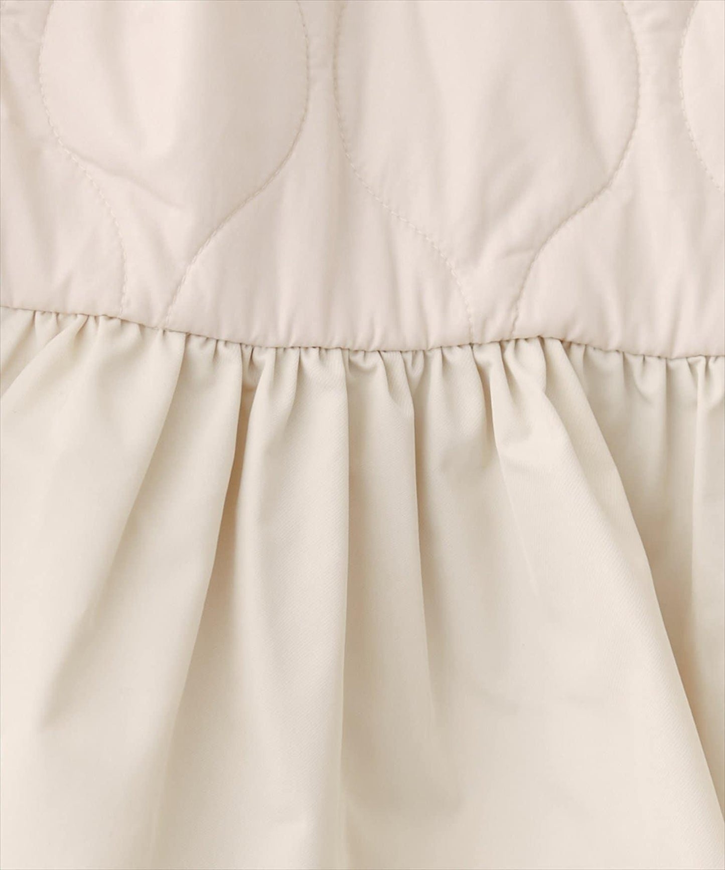 菱格絎縫荷葉邊短外套