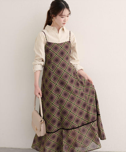 天鵝絨拼接吊帶連衣裙