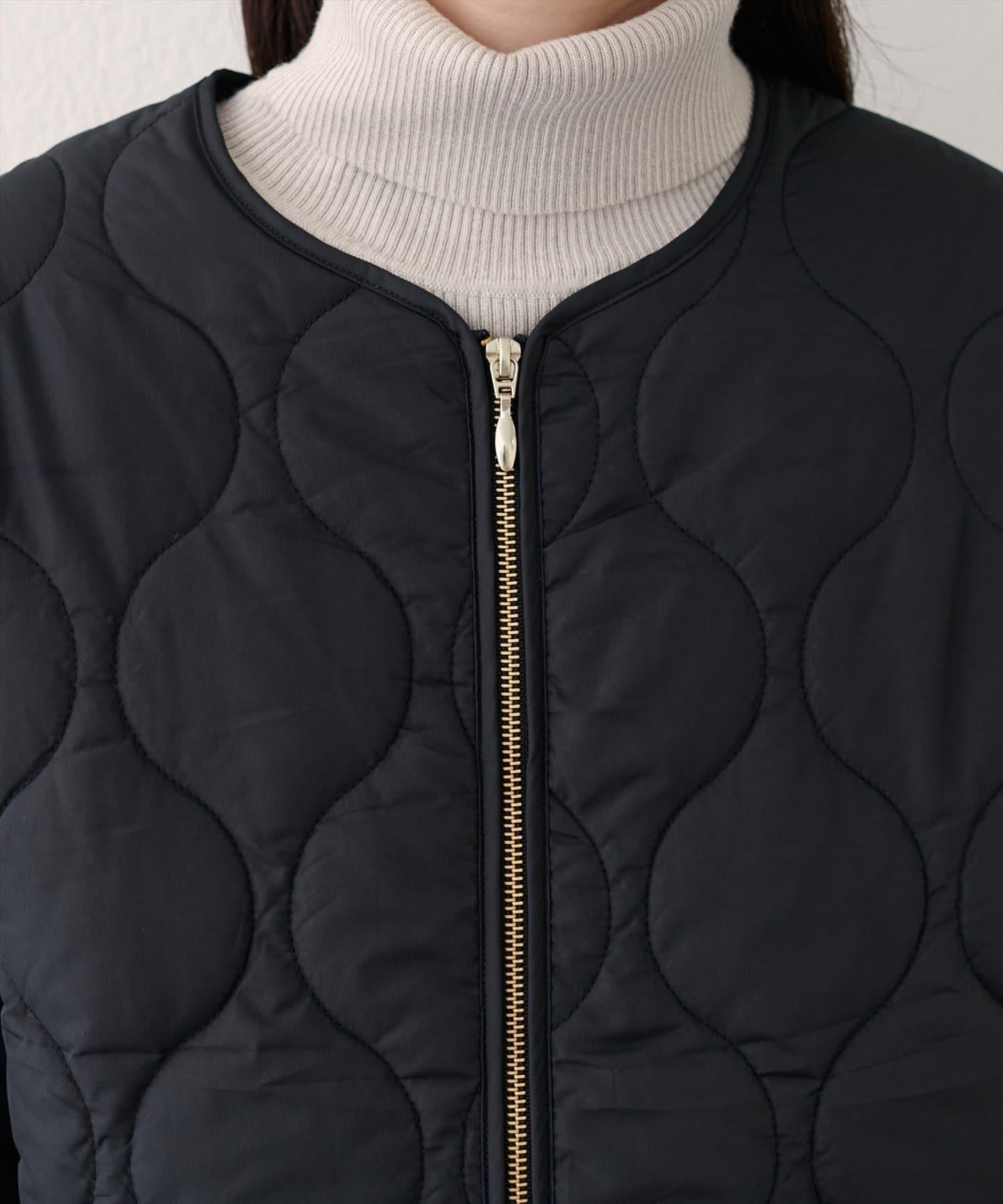 菱格絎縫荷葉邊短外套