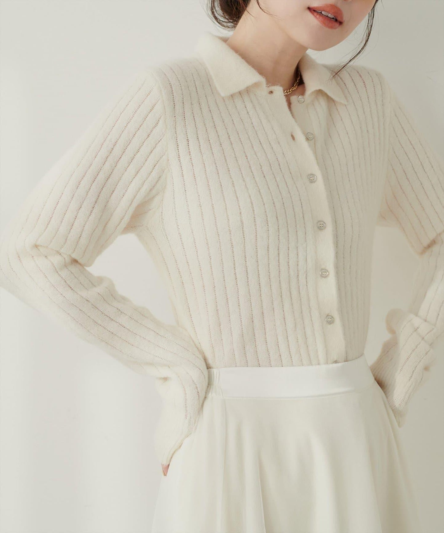 仿馬海毛翻領針織衫