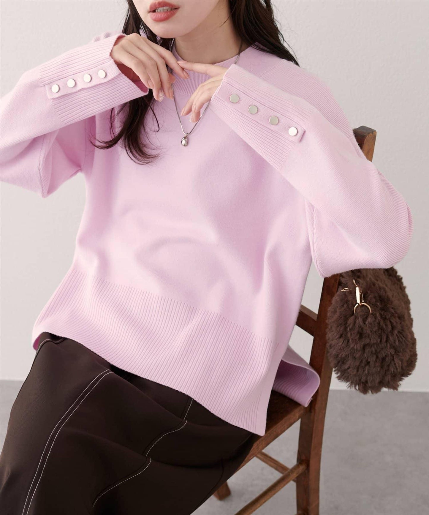 立領袖口扣寬鬆針織衫