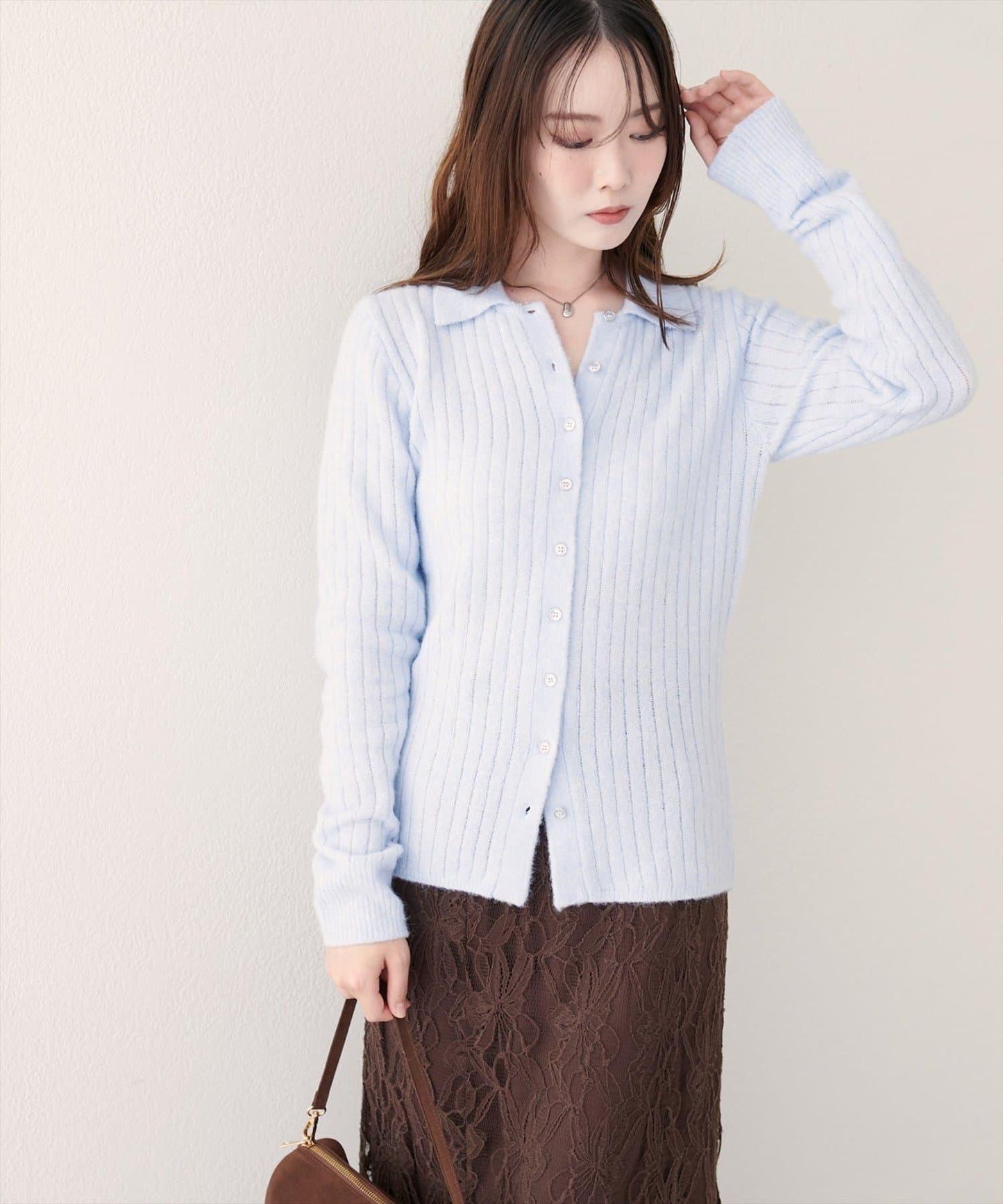 仿馬海毛翻領針織衫