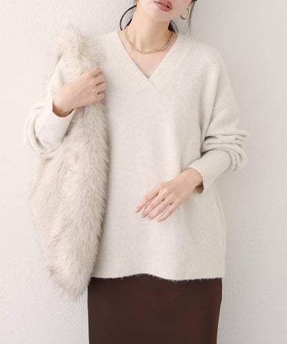 V領針織套頭衫