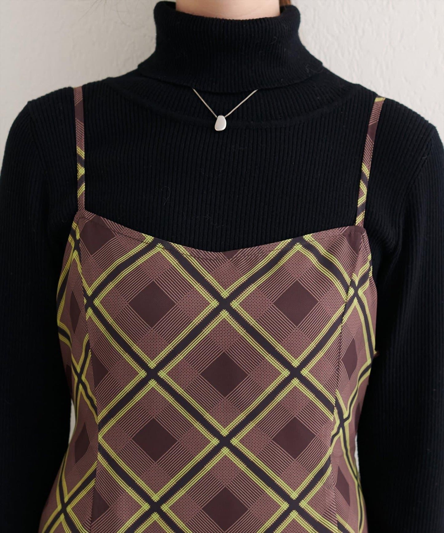 天鵝絨拼接吊帶連衣裙