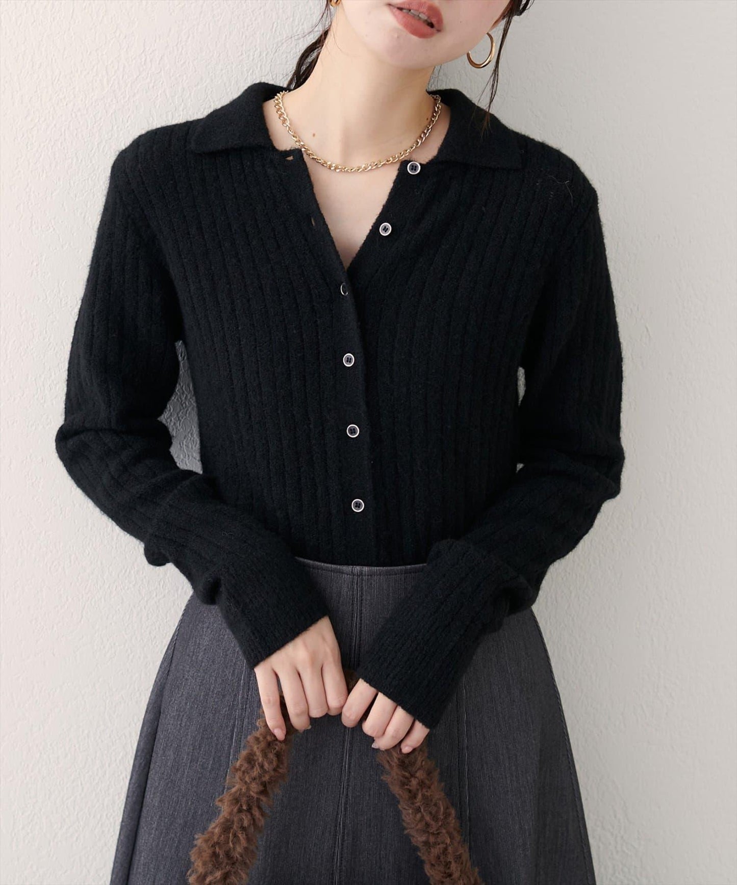 仿馬海毛翻領針織衫