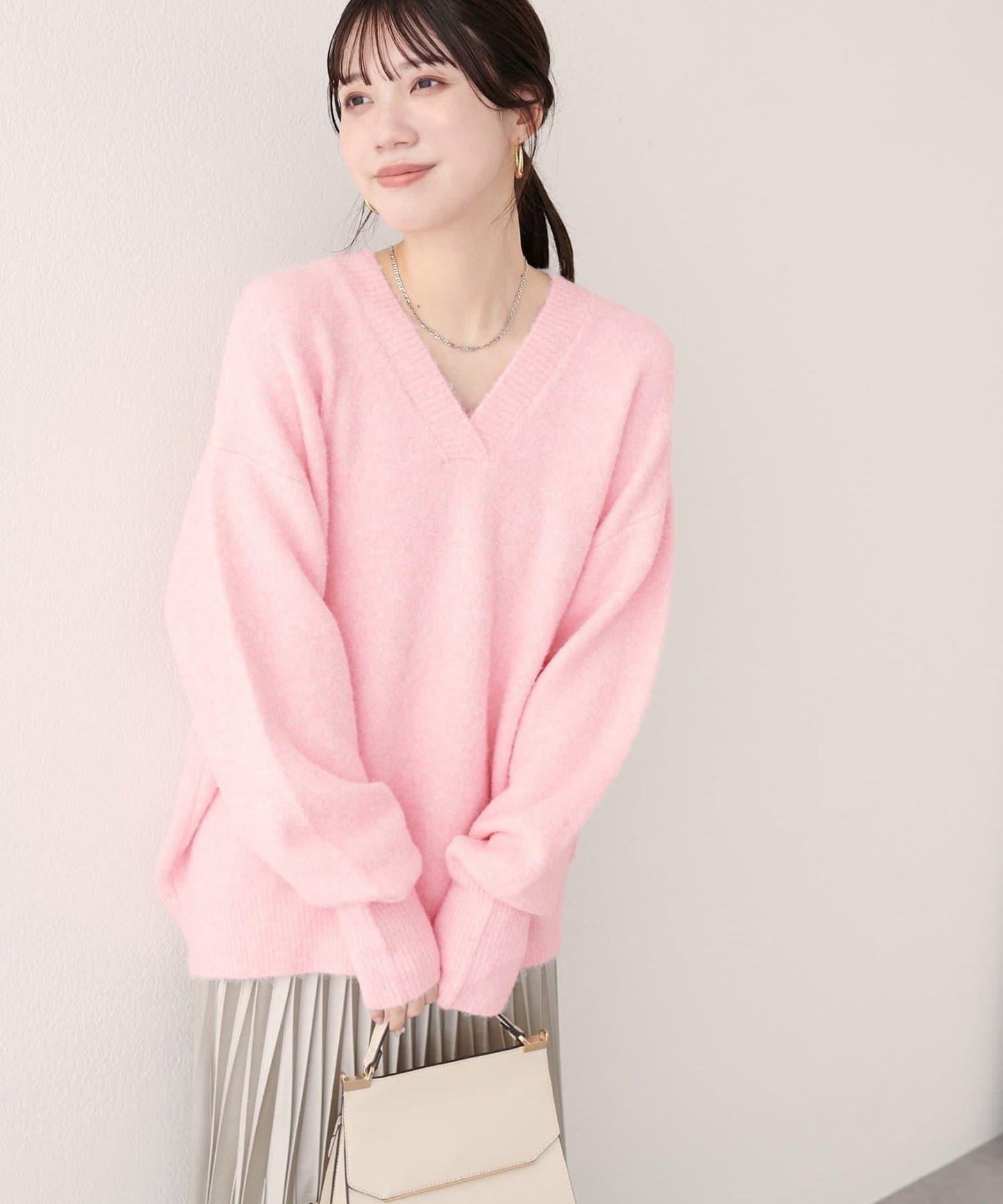V領針織套頭衫