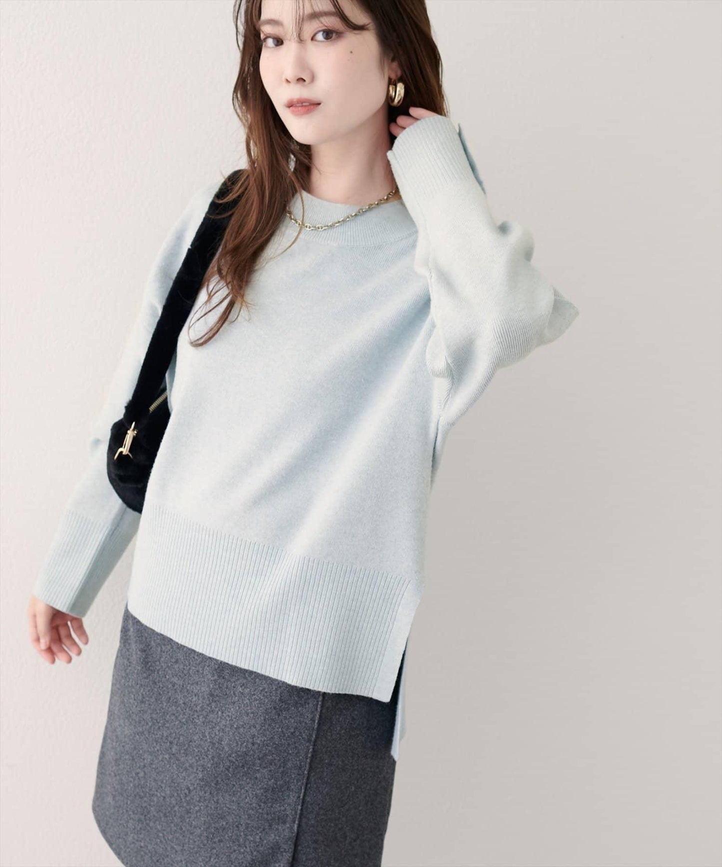 立領袖口扣寬鬆針織衫