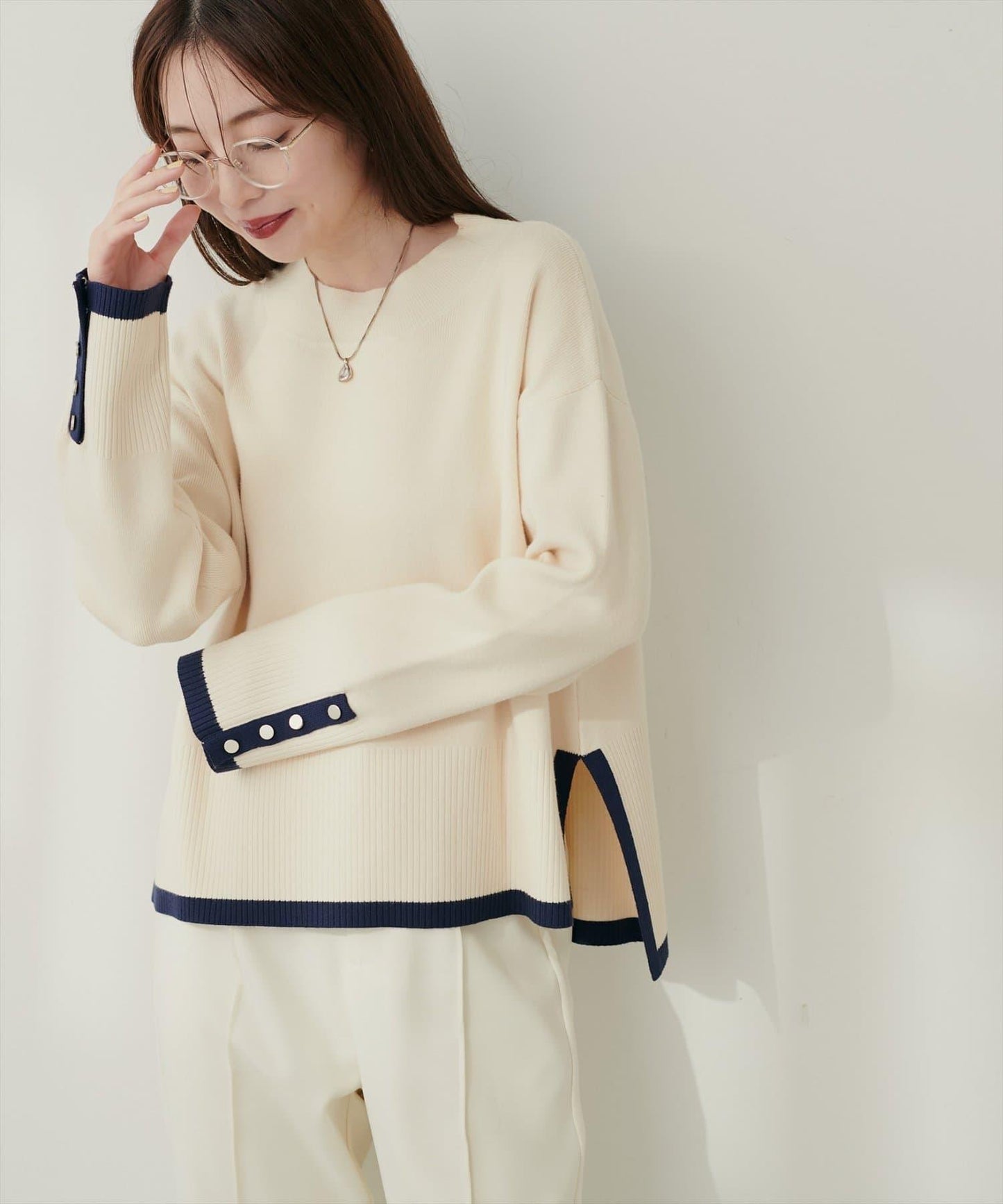 立領袖口扣寬鬆針織衫