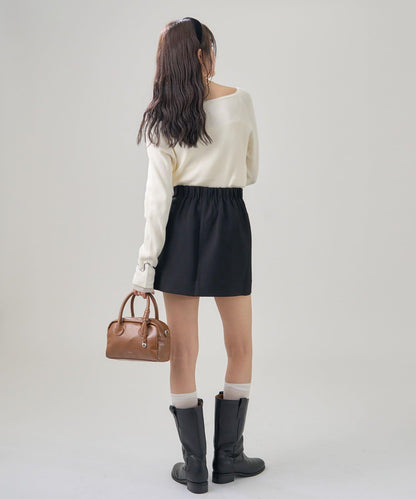 帶飾牌圓領羅紋針織衫