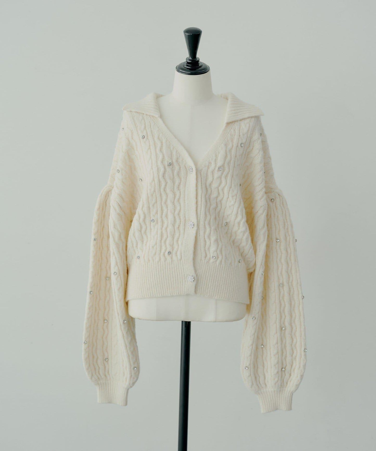 【SALON by Chico】花卉水鑽翻領寬鬆針織開衫