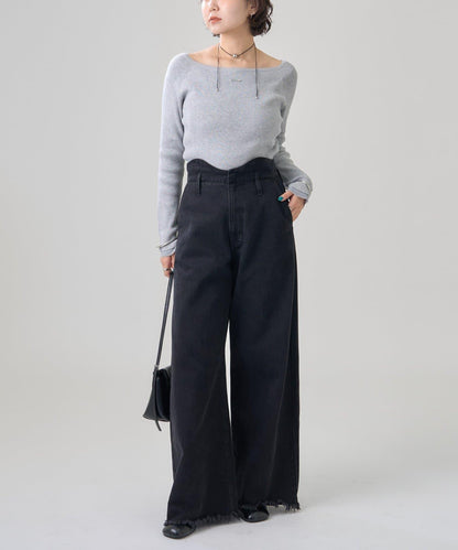 帶飾牌圓領羅紋針織衫