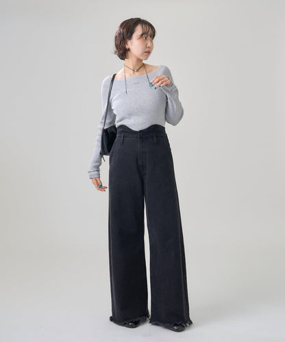 帶飾牌圓領羅紋針織衫