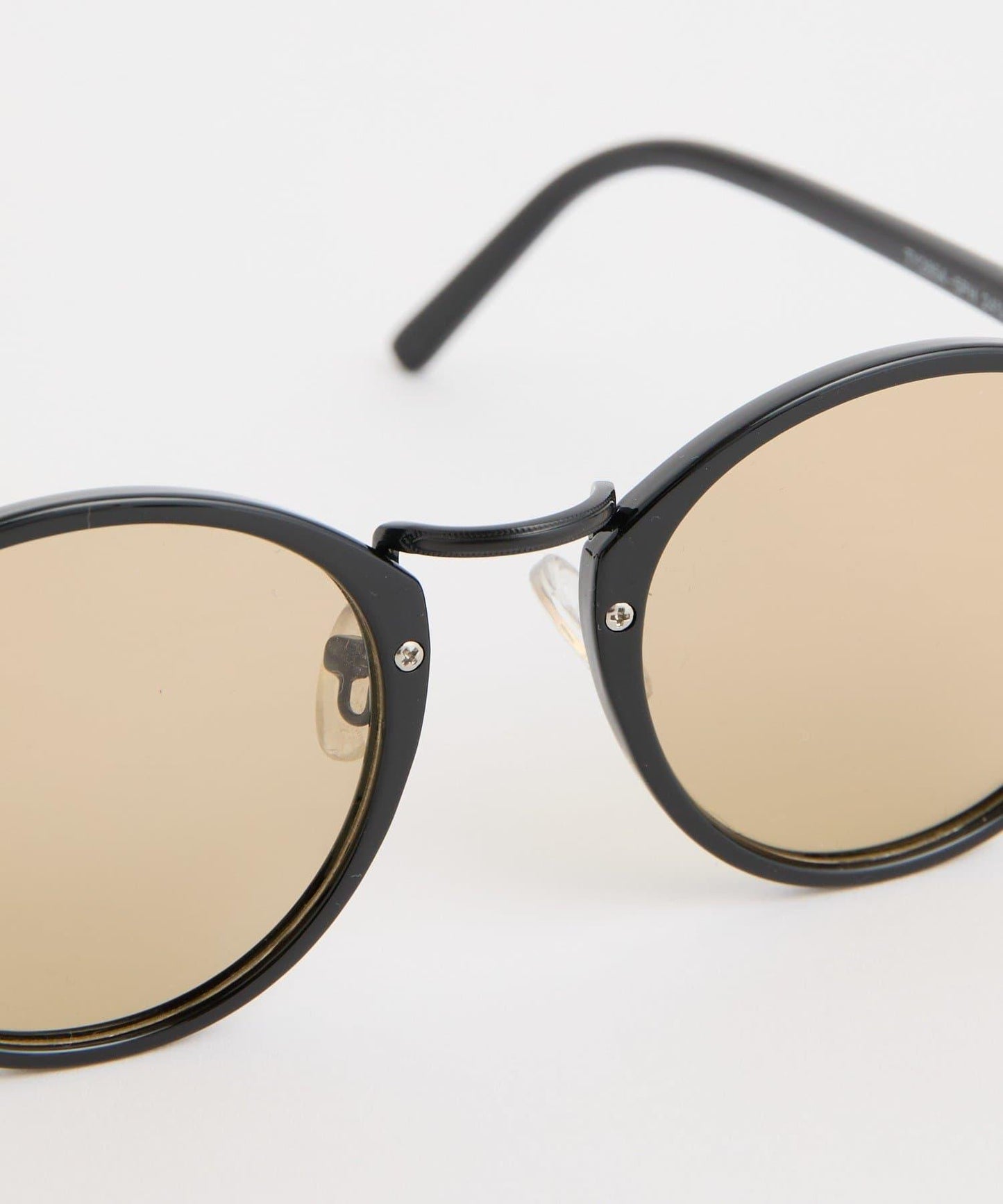 【鏡片顏色可變】變色偏光太陽鏡