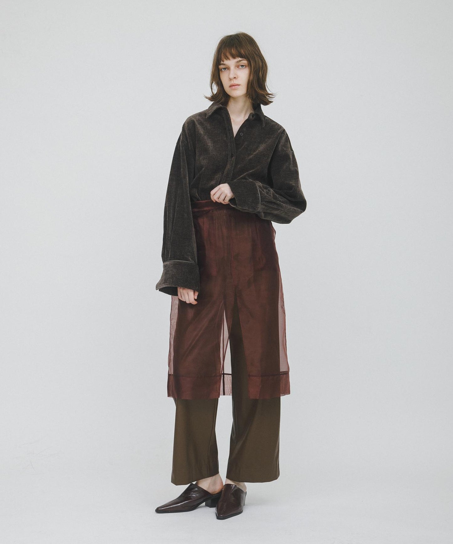 褶皺天鵝絨襯衫