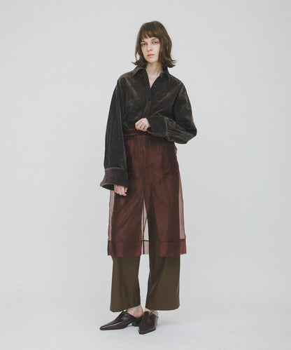 褶皺天鵝絨襯衫