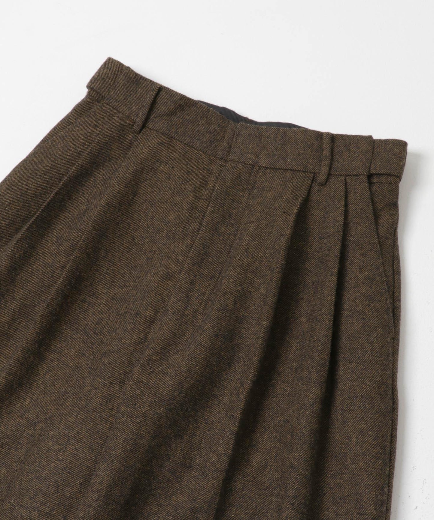 直筒寬鬆褶皺長褲