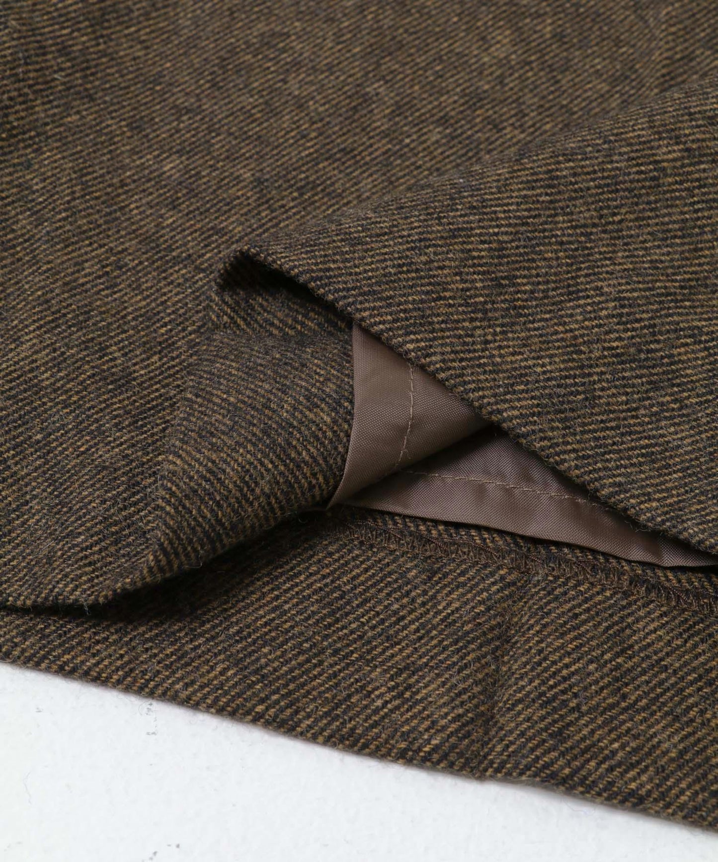 直筒寬鬆褶皺長褲